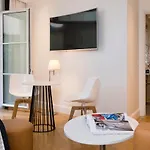 Hotel R De Paris - Boutique Hotel