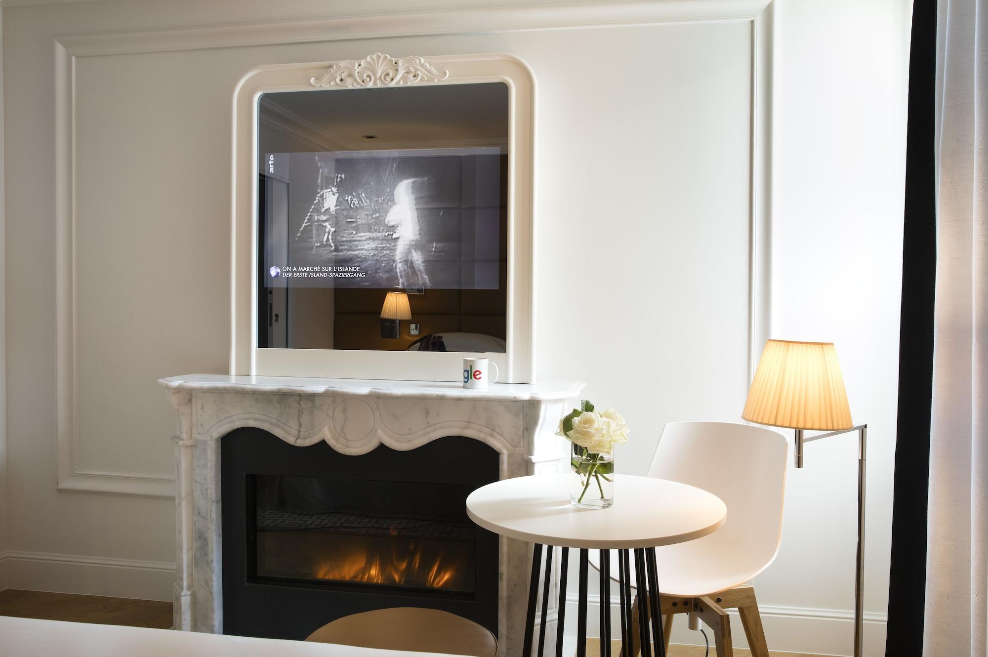 R De - Boutique Parigi